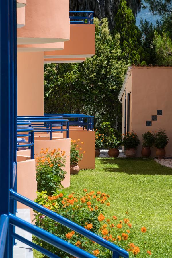 Akroyiali Resort Vasiliki  Exterior photo