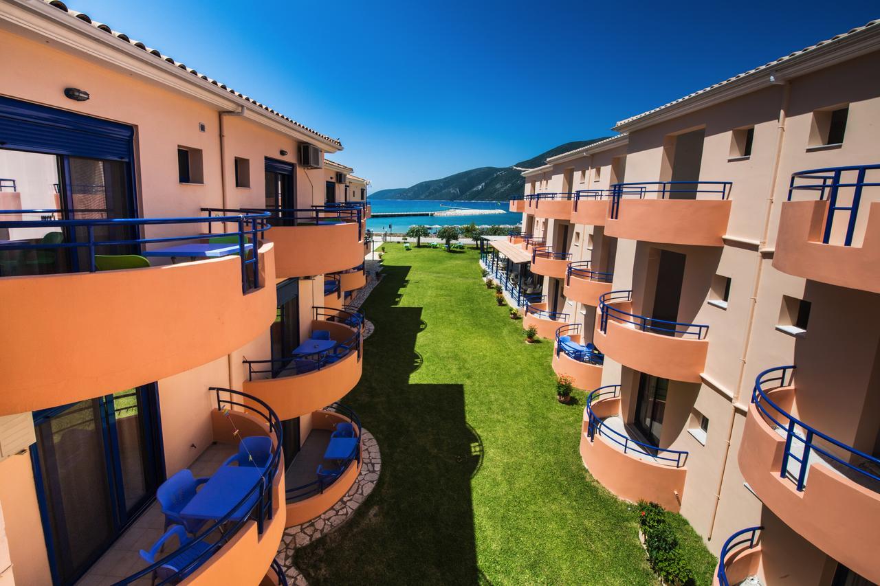 Akroyiali Resort Vasiliki  Exterior photo